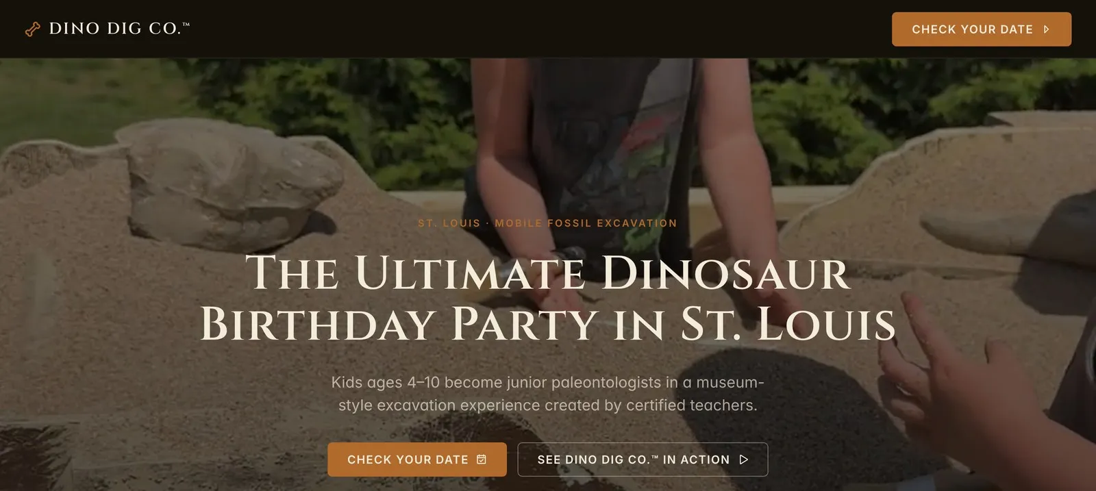 The Dino Dig Co home page: a child brushing sand off a fossil, over the headline “The Ultimate Dinosaur Birthday Party in St. Louis”.